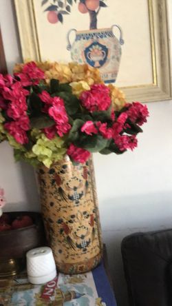 Vase con flores