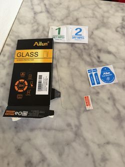 Free Iphone 15 15 Pro Screen Protector Tempered glass