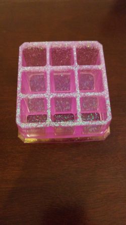 Glow in the dark make up holder