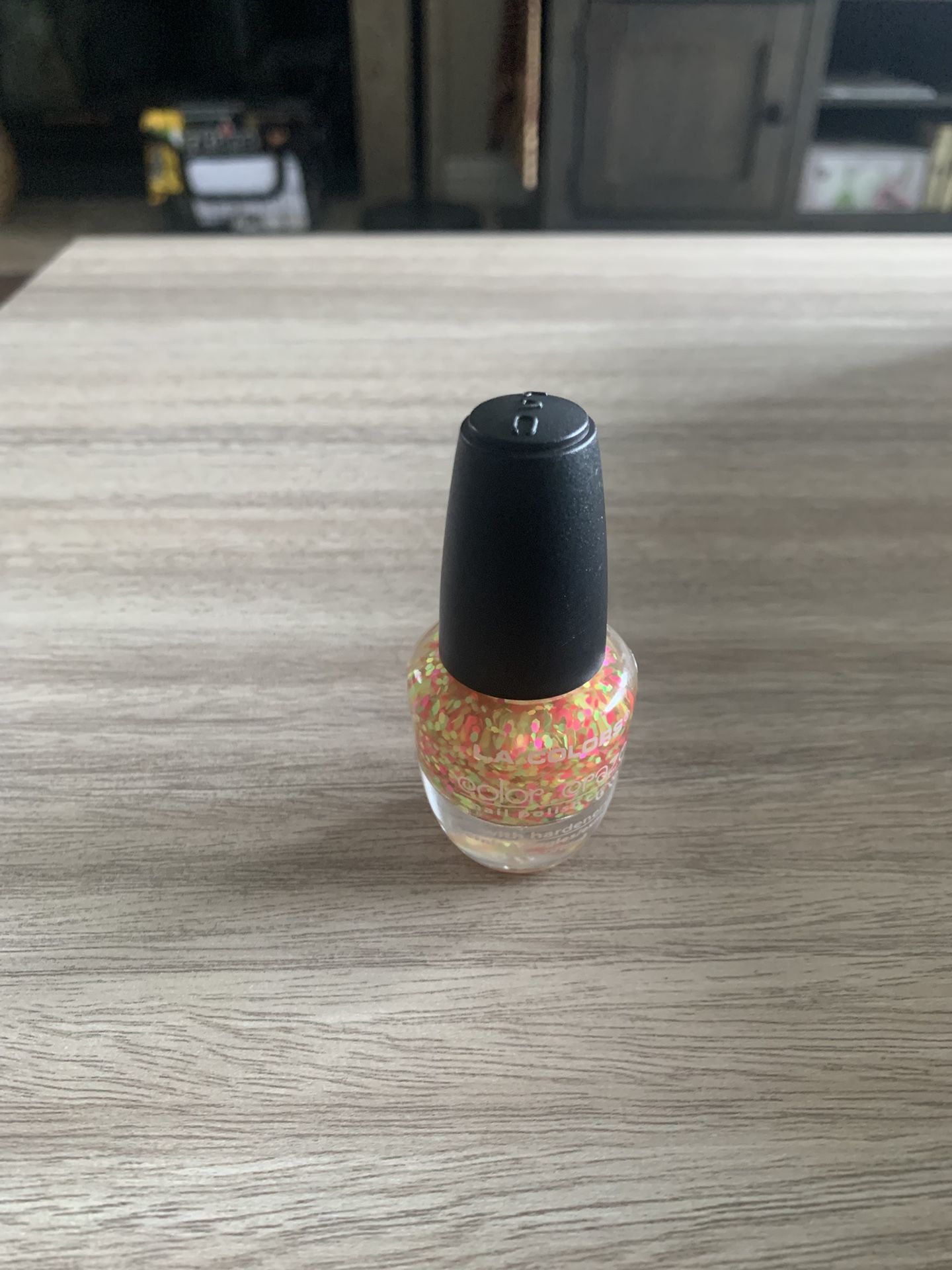 L.A. COLORS Color Craze Nail Polish With Hardener CNP646 0.44 FL OZ/13 ml NWT