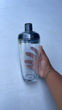 Glass shaker bottle