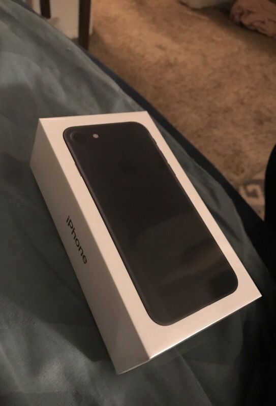 Never opened New in Box IPhone 7 Cricket Device