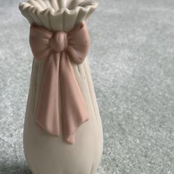 Little Ivory Gathered Ceramic Bud Vase With Pink Oversized Bow