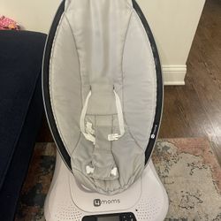 4moms Mamaroo Baby Swing