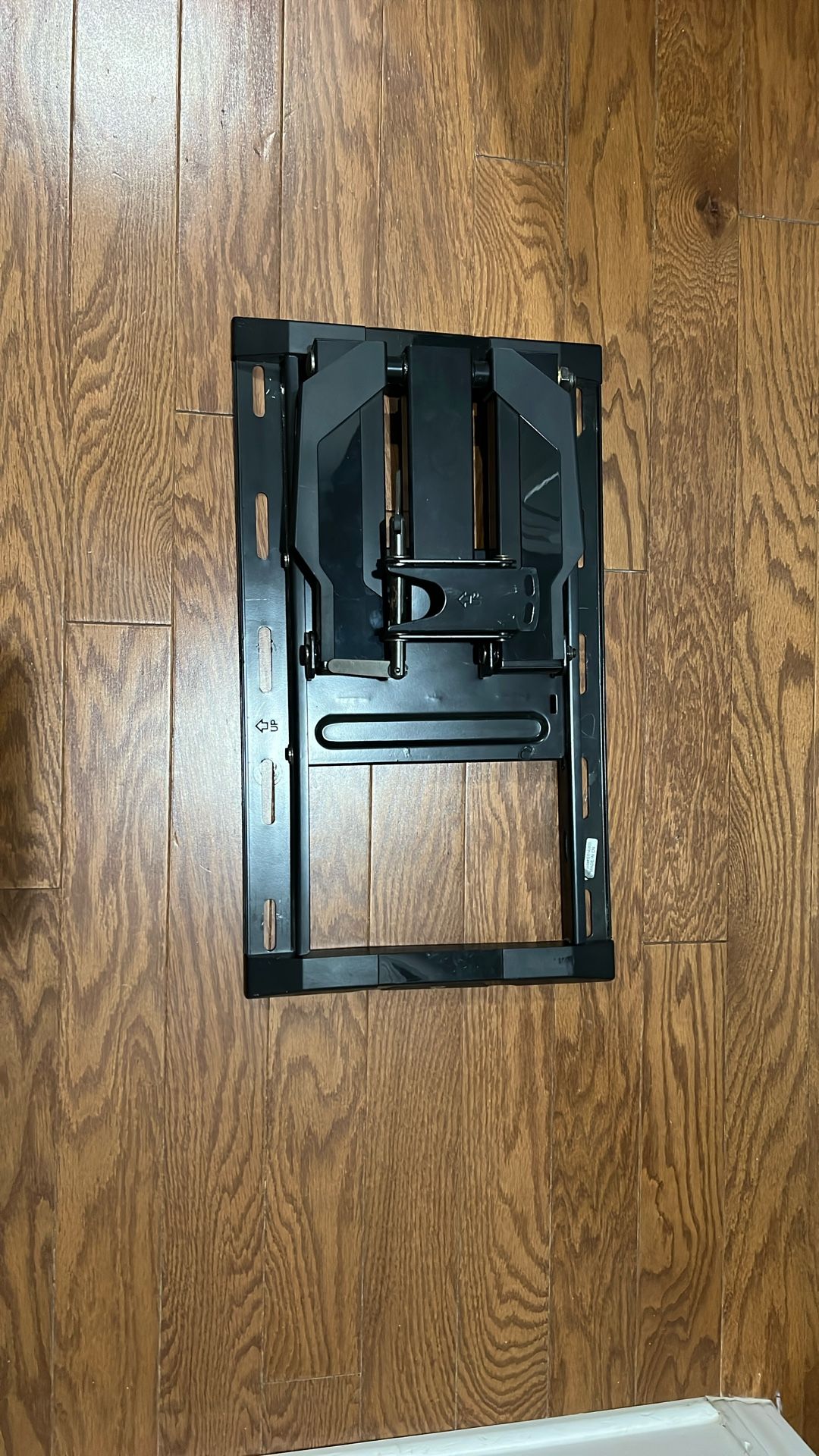 METAL WALL MOUNT UNIT