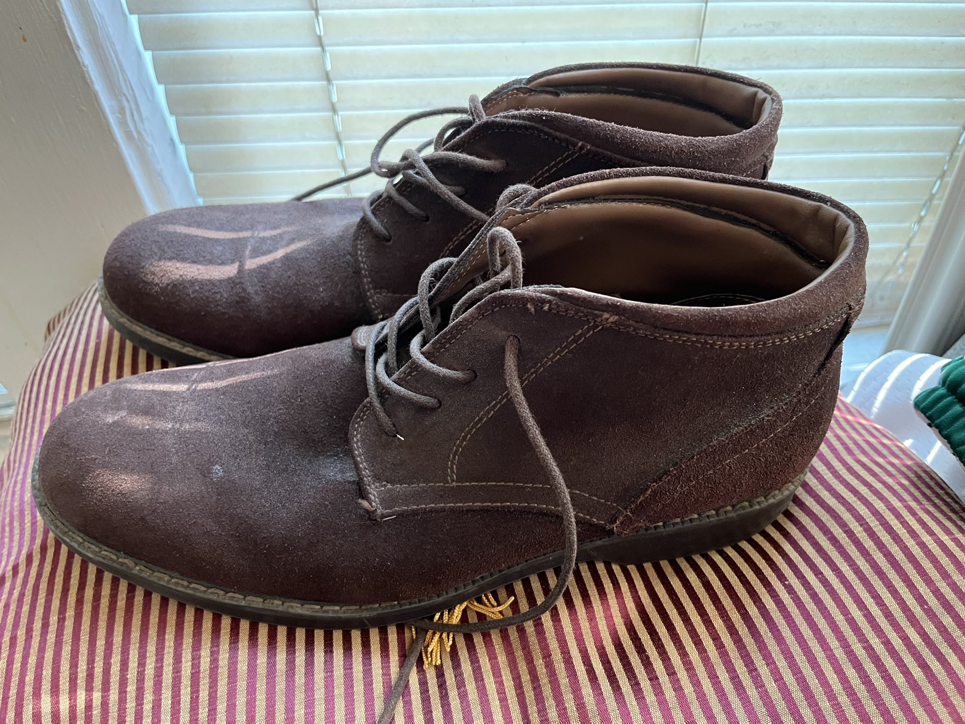 Bass Shoes 11.5