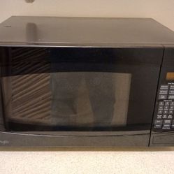 Counter Top Microwave 