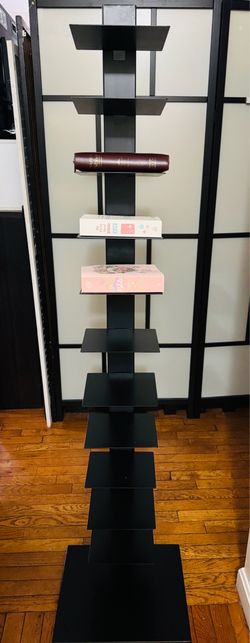 Black Metal Spine Bookshelf