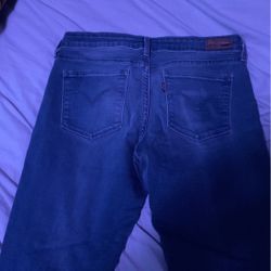 Levi’s Skinny Jeans 