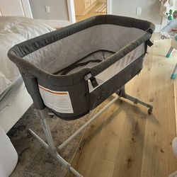 Bassinet 