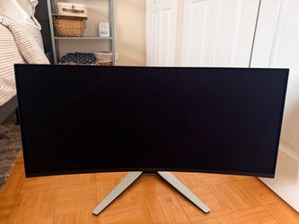 ALIENWARE 34" OLED ULTRAWIDE MONITOR