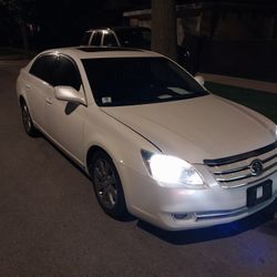 2005 TOYOTA AVALON TOURING 