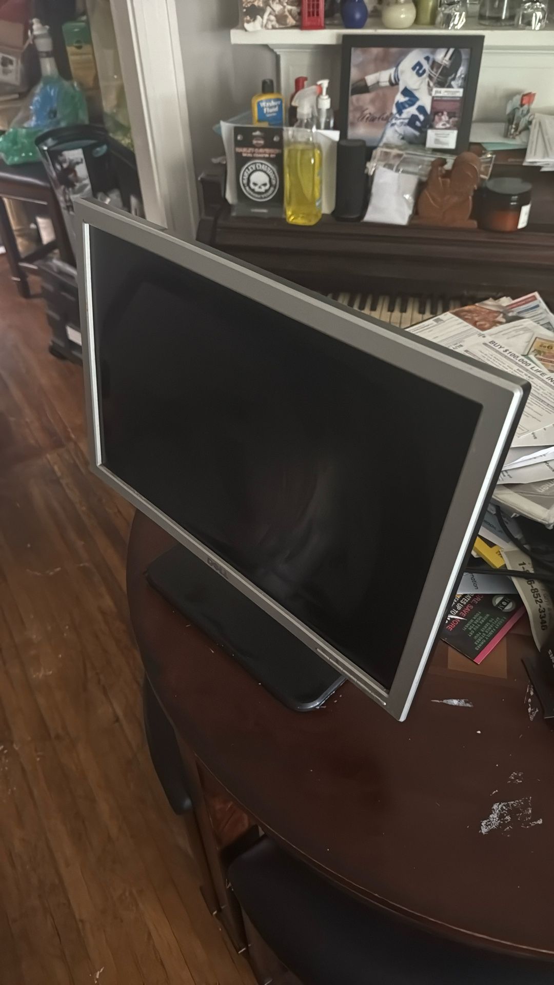 Dell Desktop Monitor