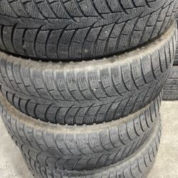 235-55-18 Cheap Used Set 