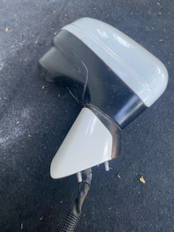 2014 Honda Civic ride door side mirror white color