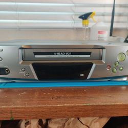 🔥 Vintage Sanyo  4-Head VCR VHS Player 🔥