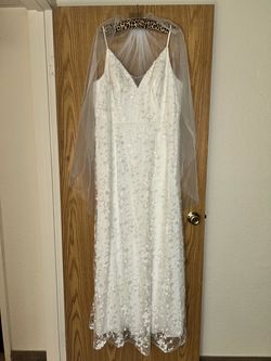 Size 16 David’s Bridal Wedding Dress