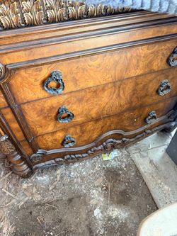 Dresser 9 drawers, 3 drawer dresser