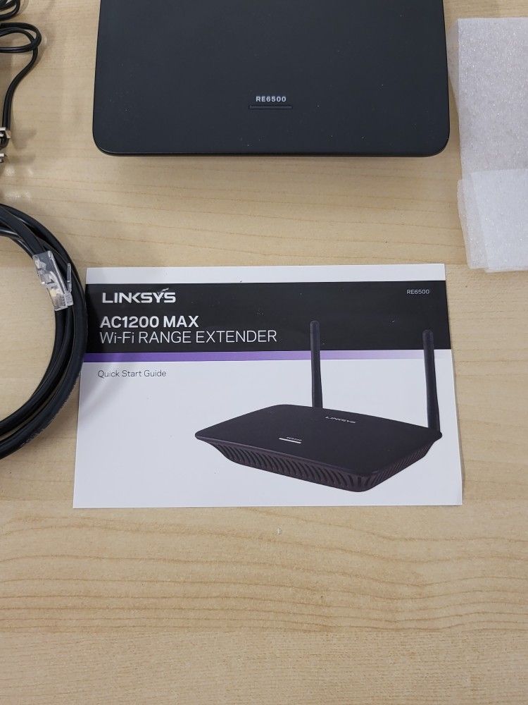 Linksys RE6500 AC1200 Max Dual Band Wi Fi Extender Internet Range