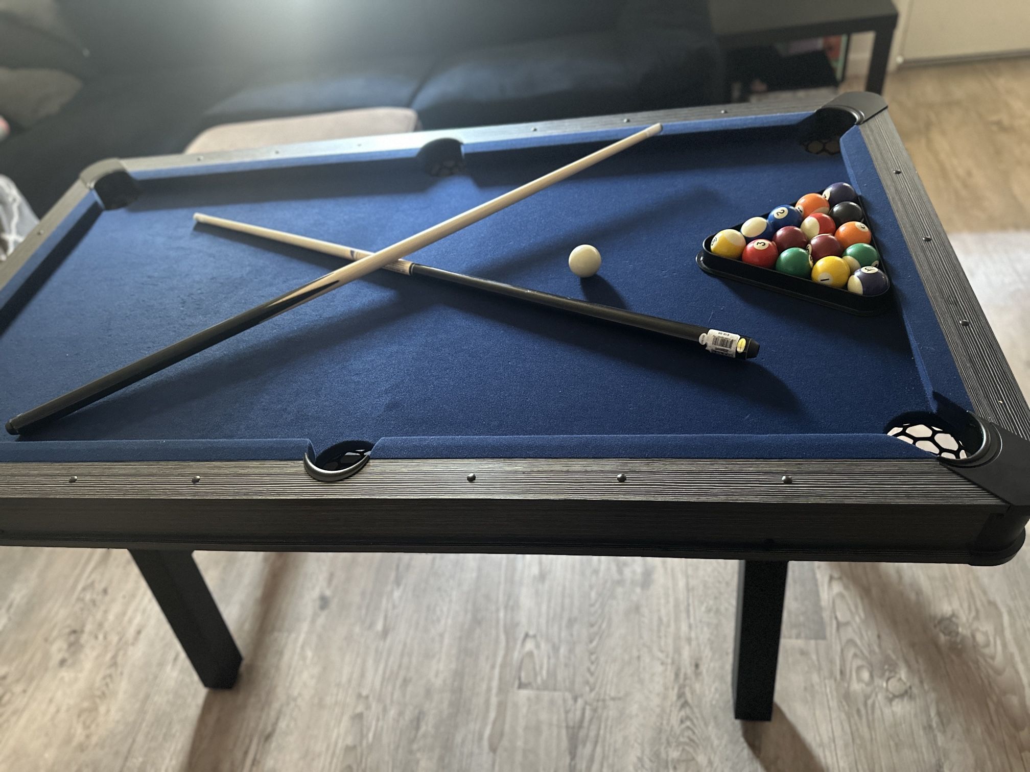 5 Ft Pool Table