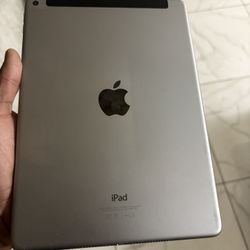 iPad 2 ( Good Condition)