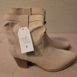 Women's Boots