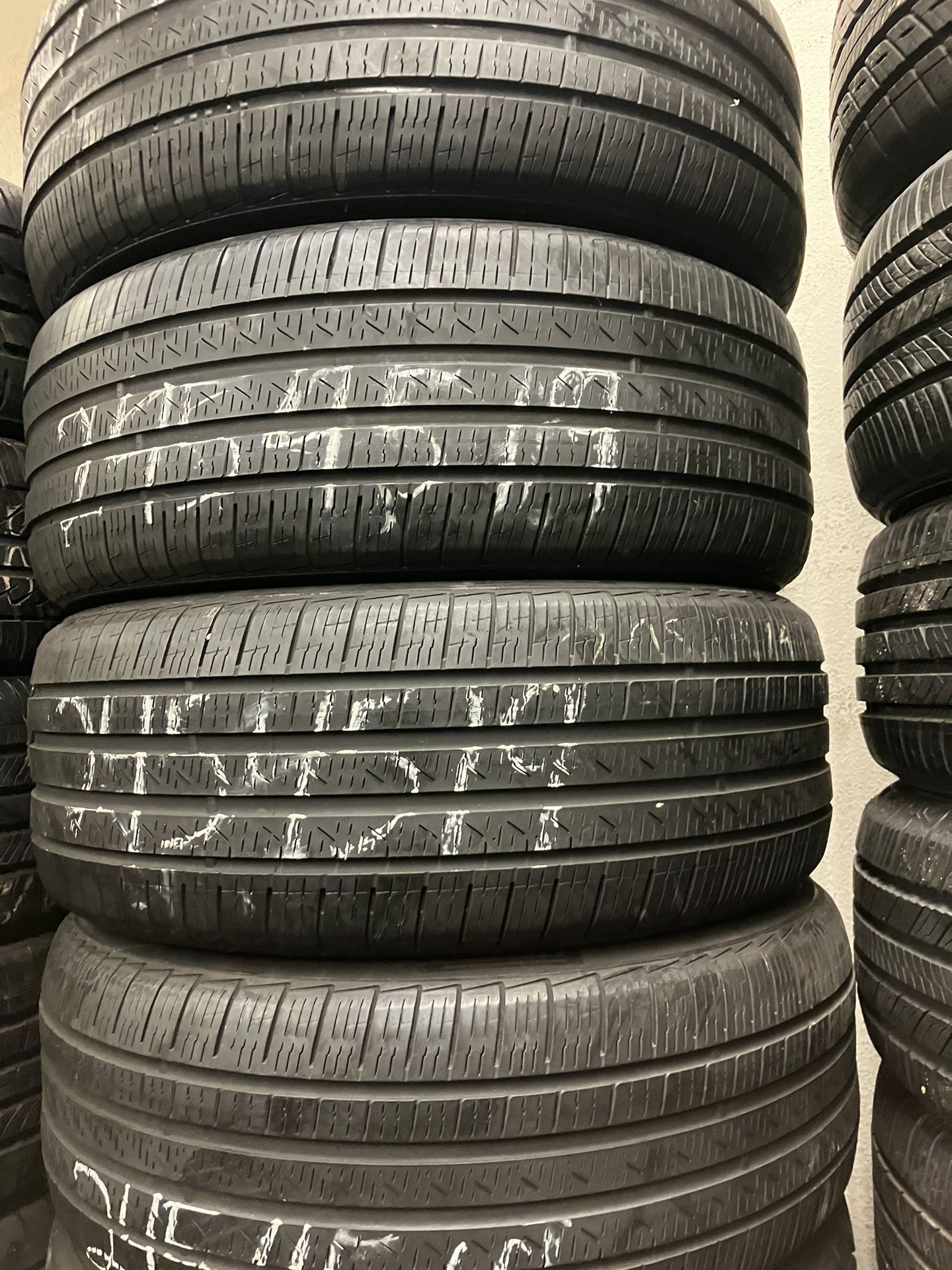 Tires 245-45r19 Pirelli