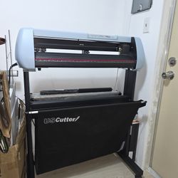 US Cutter Vinyl Plotter w/Catch Basket 28"