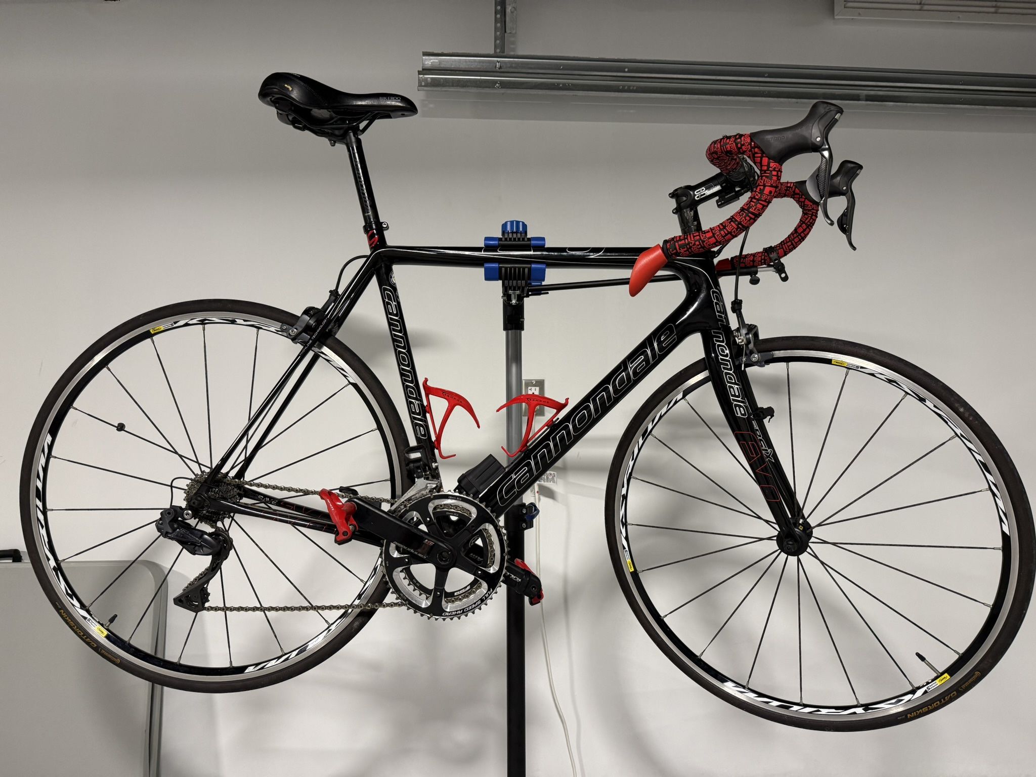 CANNONDALE SUPER SIX EVO 