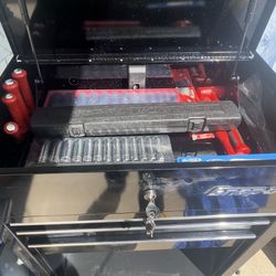 Snap On Toolbox With Snap On Tools And Bluepoint Tools 