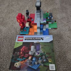 Minecraft LEGO Set
