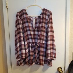 Plaid Pattern Dressy Top