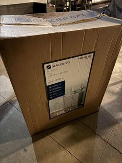 Glacier Bay 30 in. Bathroom Vanity with Sink Top - Pearl Gray - New in Box