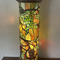 Stained Glass Tiffany Style Pedestal Lamp