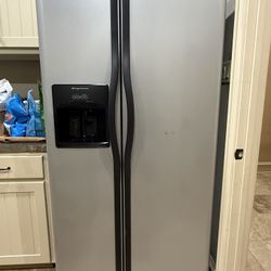 Frigidaire PureSource Refrigerator/Freezer