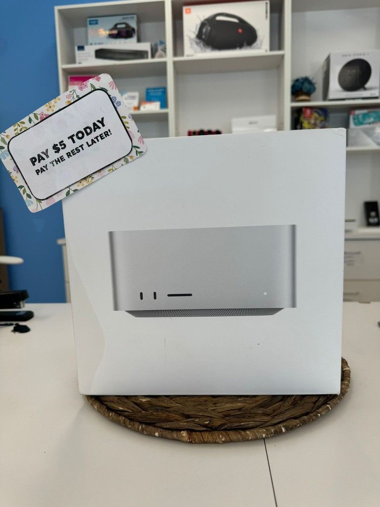 ๐ป Mac Studio M1 Max โ Desktop Beast, Now $1 Down!