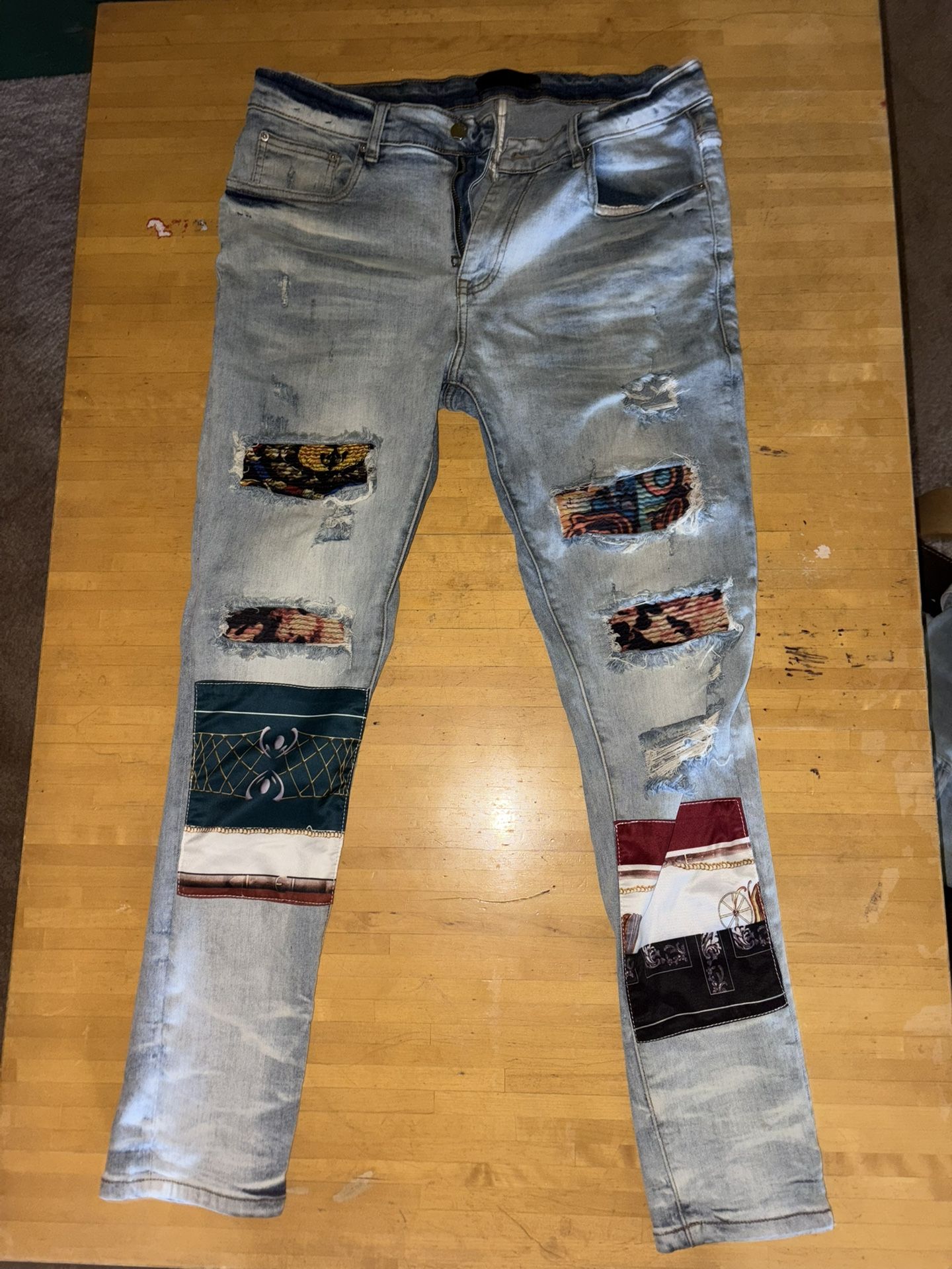Amiri Jeans