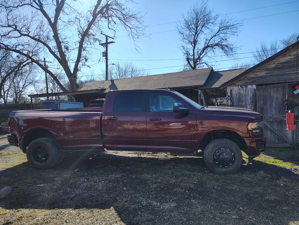 2021 RAM 3500 Crew Cab
