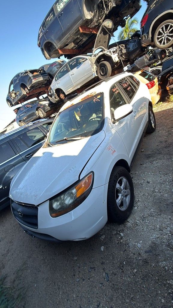 Hyundai Santa Fe 2007
Only Parts 