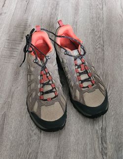 Columbia Hiking Shoes Size 13