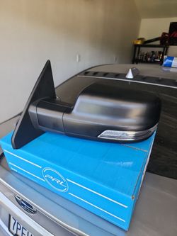 Dodge Ram LH Driver side mirror