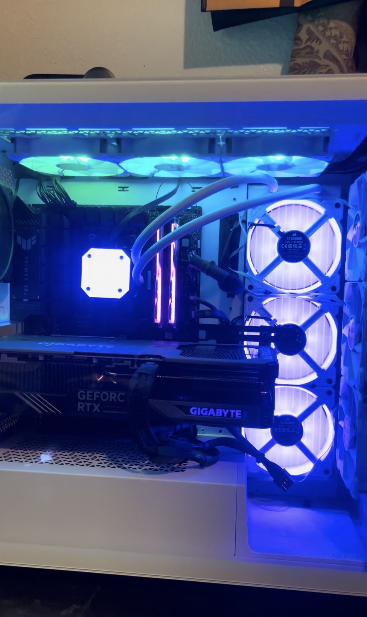 GAMING PC 4080 RTX Ryzen 7 7700