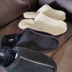 Authentic UGG Slippers ❣️