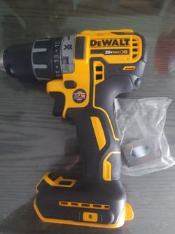 DeWalt 20v 1/2 brushes drill (tool only)