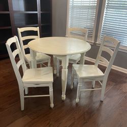 All-wood Farmhouse Table + 4 Chairs