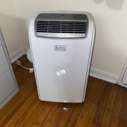 Black & Decker Portable Air Conditioner 8000 BTU for Sale in New York, NY -  OfferUp