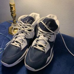 Men Athletic Shoes