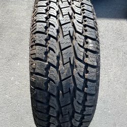 (1) 265/65R18 Toyo All Terrain