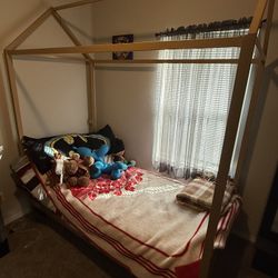 Twin Canopy Bed Frame With Light (Frame Only)