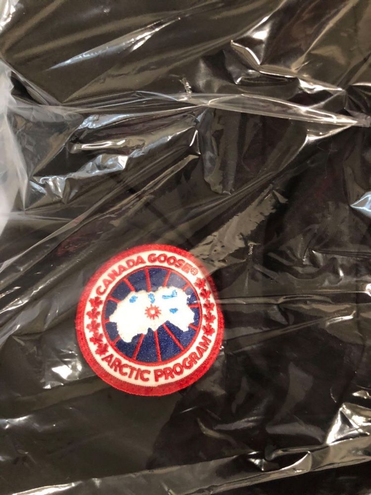 Canada Goose Wyndham Down Parka - Black - XLarge NEW